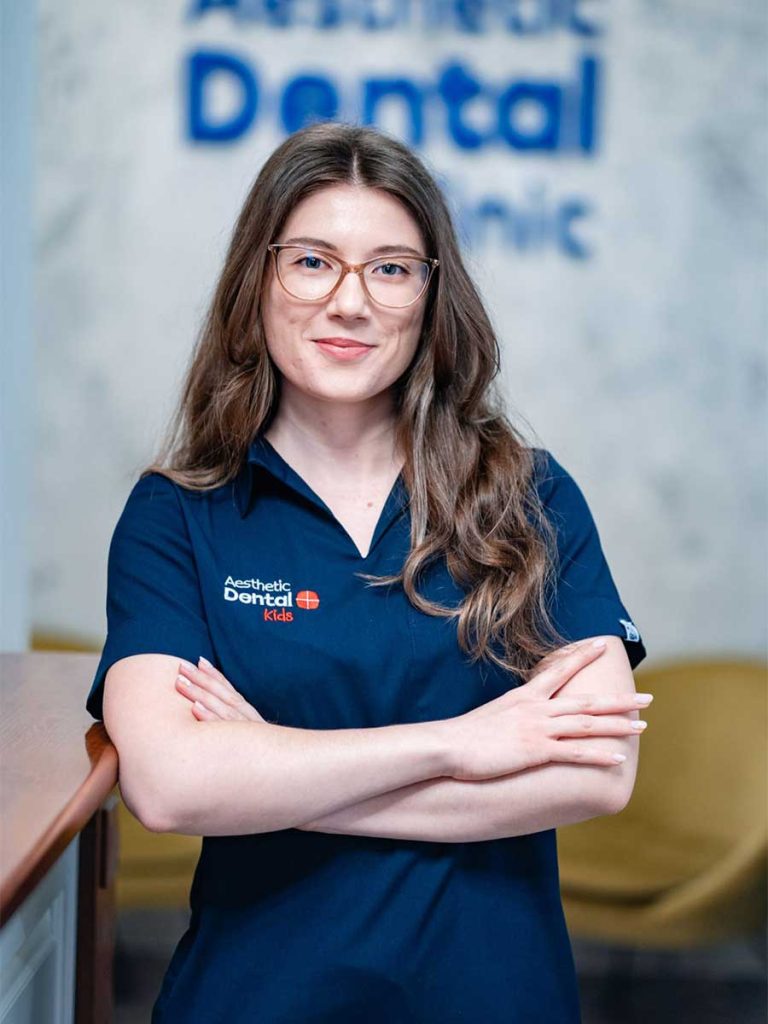 Dr.-Cristina-Poptamas